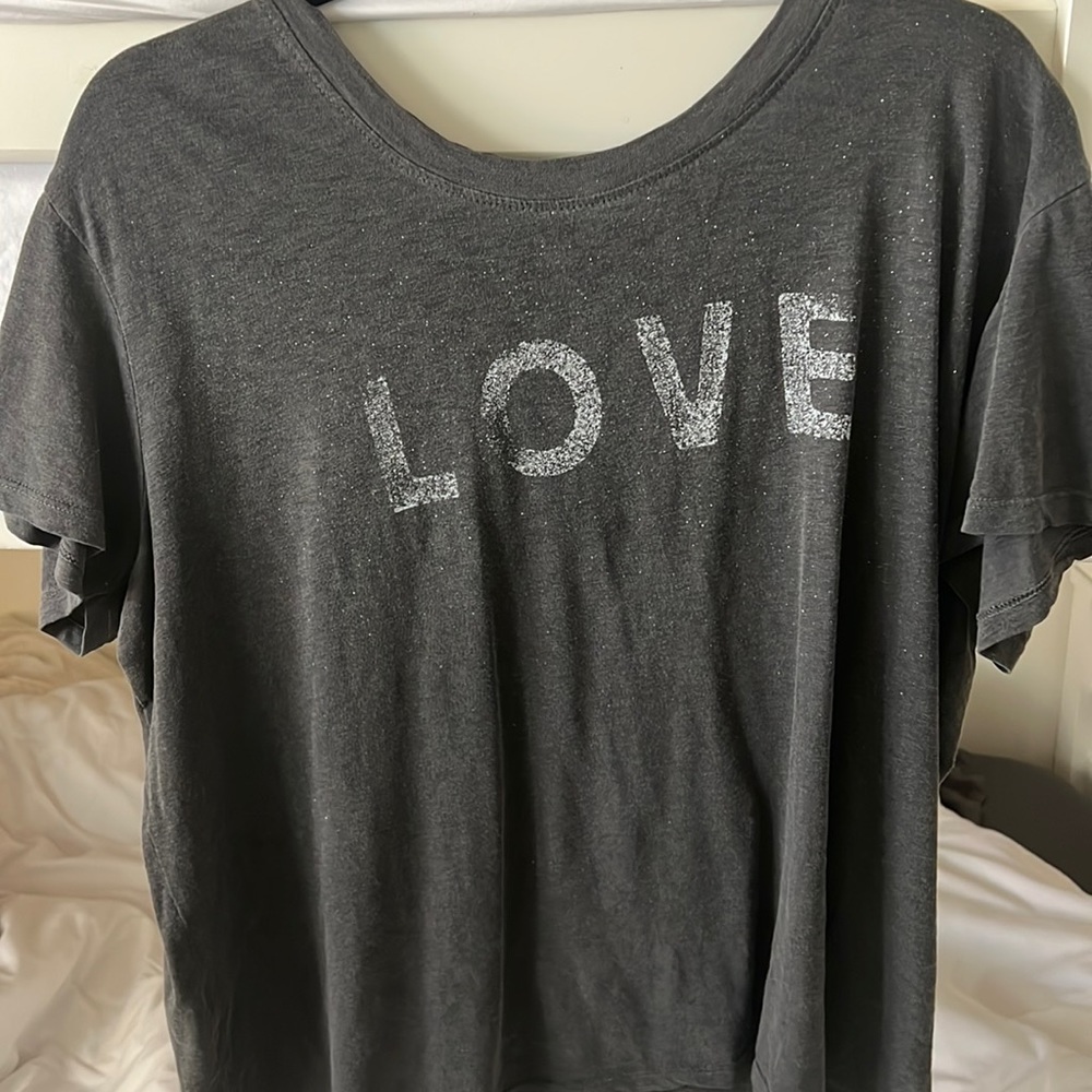 Sparkly graphic tee